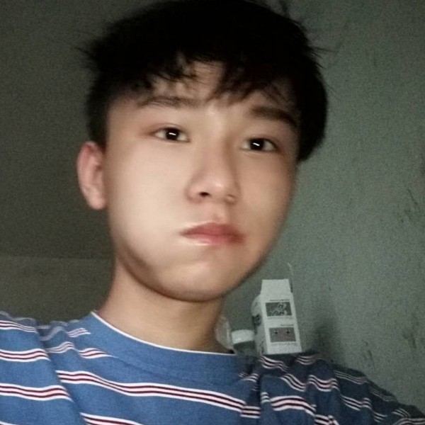 没错我是超超的照片