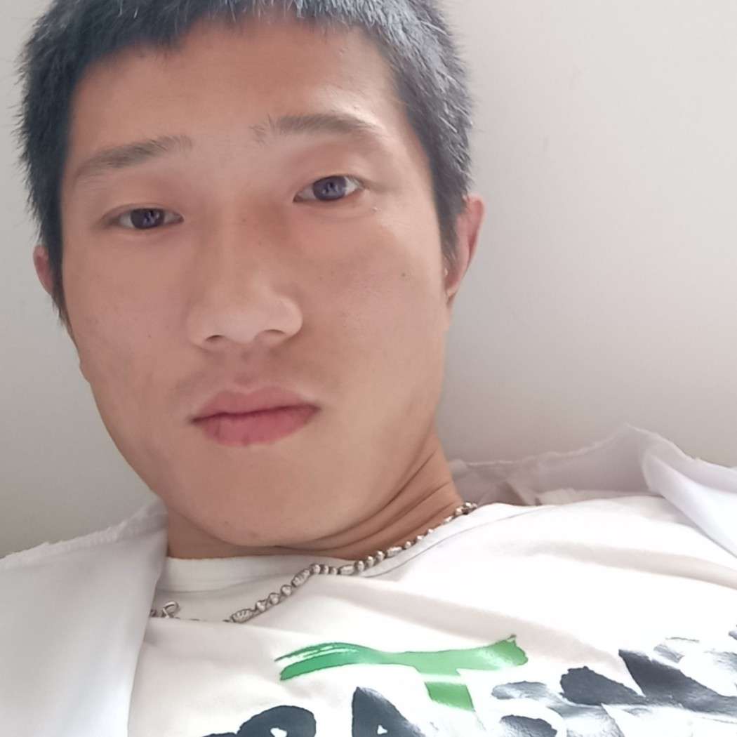 高贵等待时空的照片