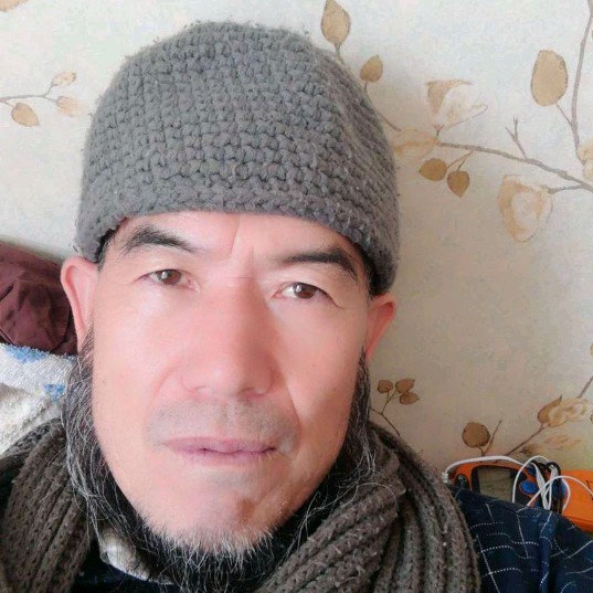 外套扯温柔的照片