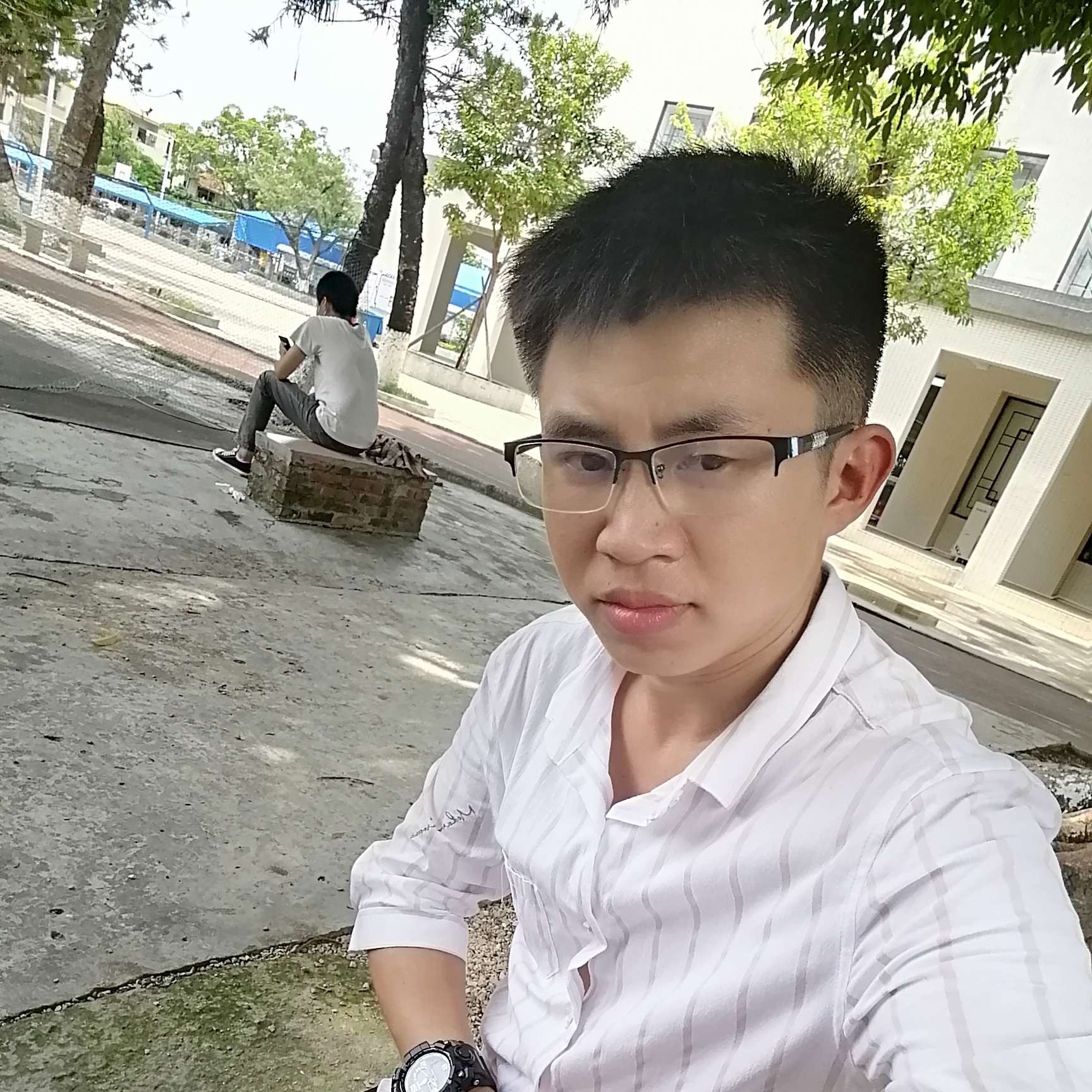 大方請暖阳的照片