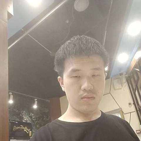 爱笑白羊的照片