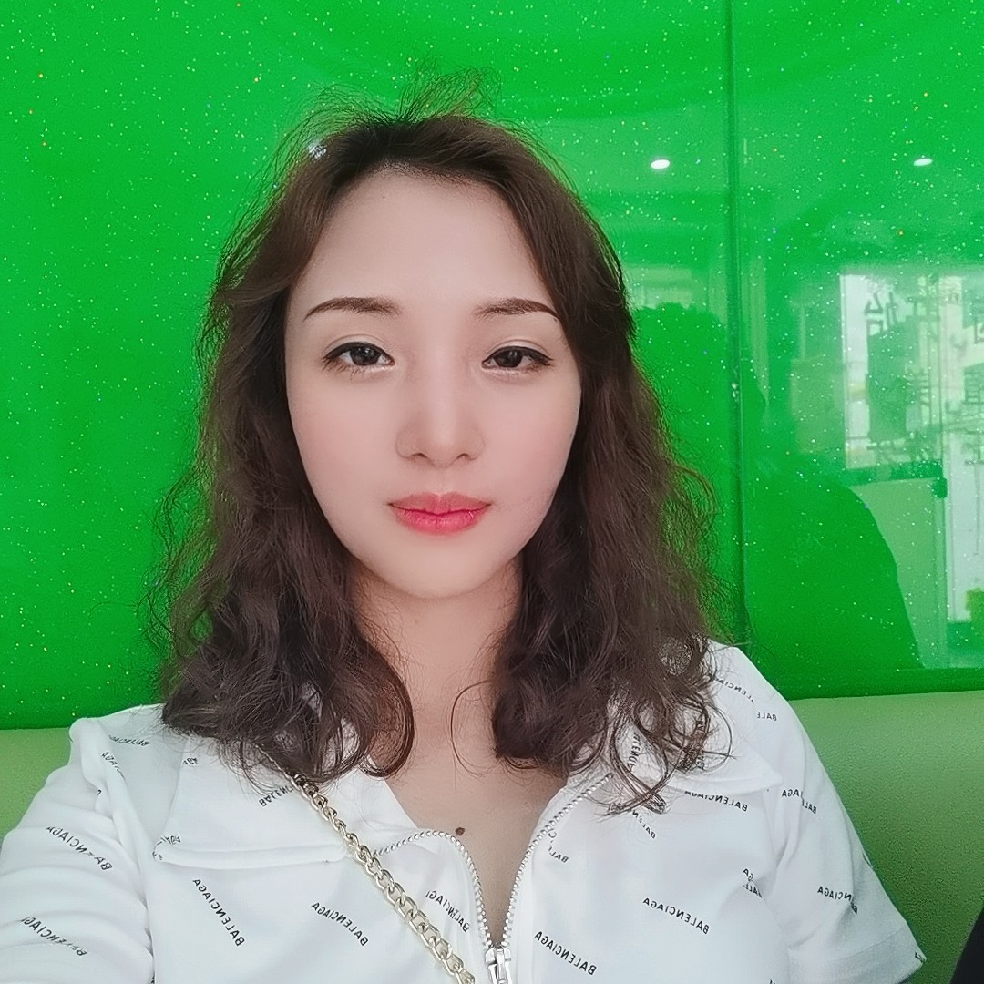 开心的荷花的照片