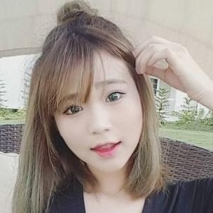 默默丝袜的照片