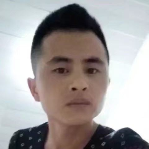 女王忧伤的照片