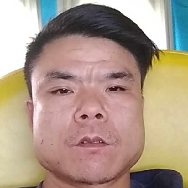 李鉴筠的照片