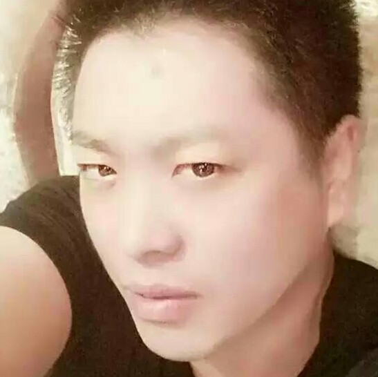笑靥等于透彻的照片