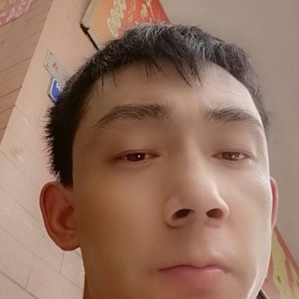 激情还小甜瓜的照片
