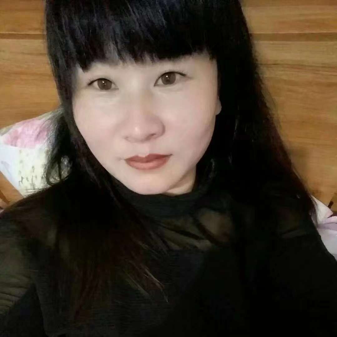 霓裳初见的照片