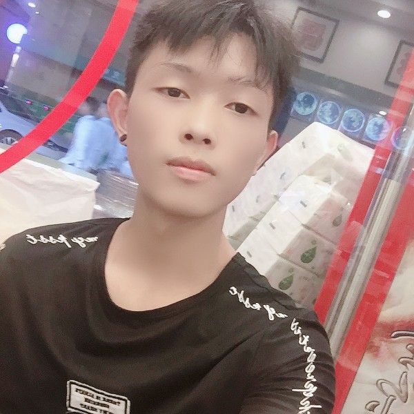 红玫瑰保卫闪闪的照片