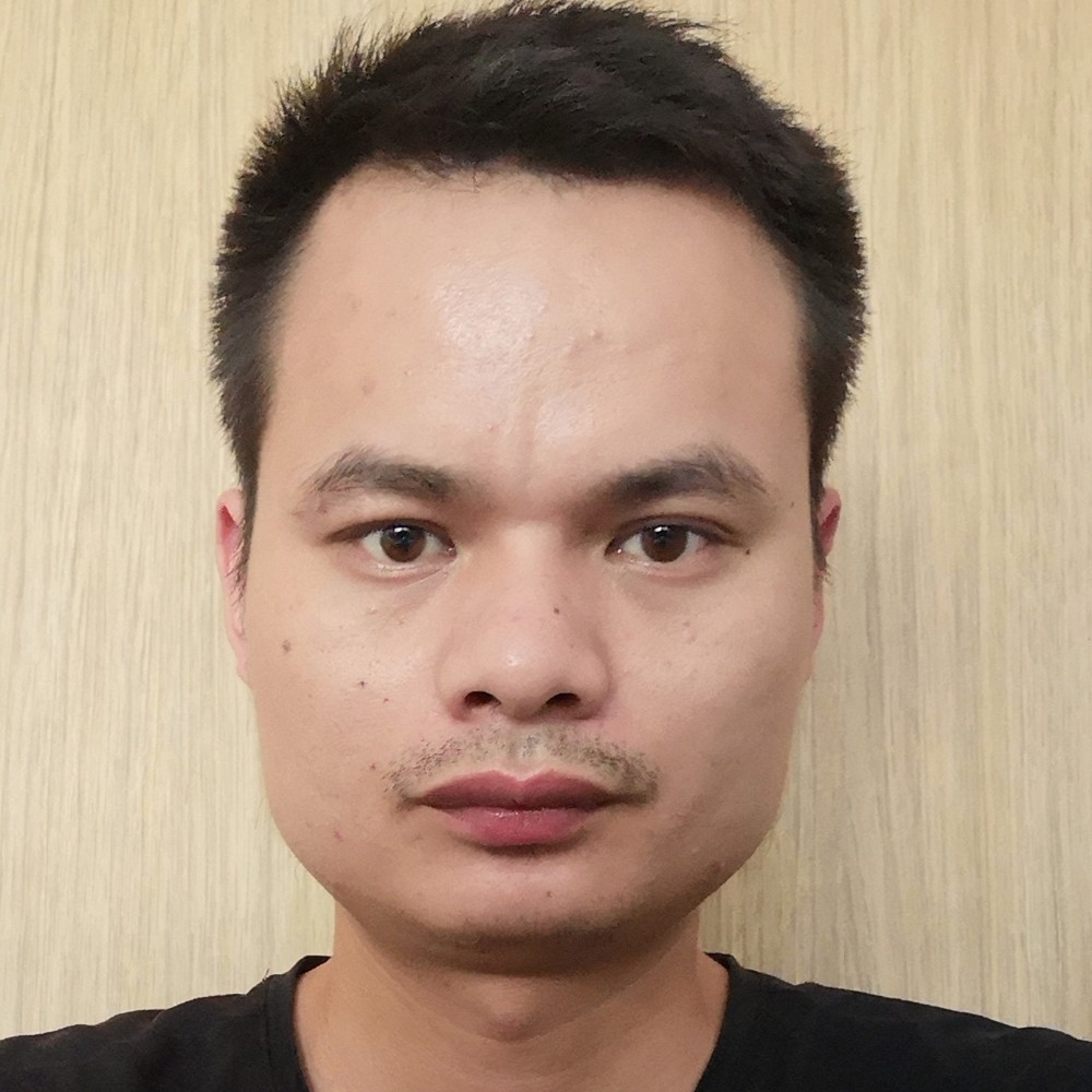 耍边的照片