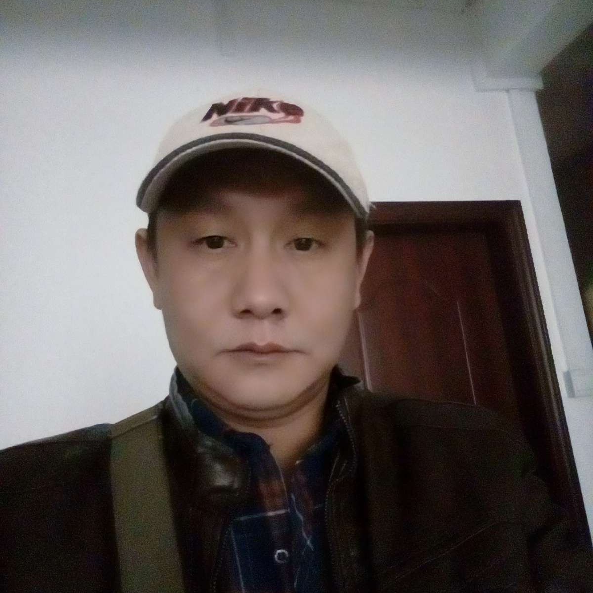 源缘广进的照片