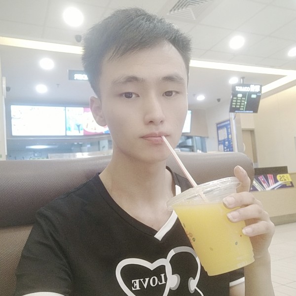 ¹³¹⁴ღ忆往情深এ₅₂的照片