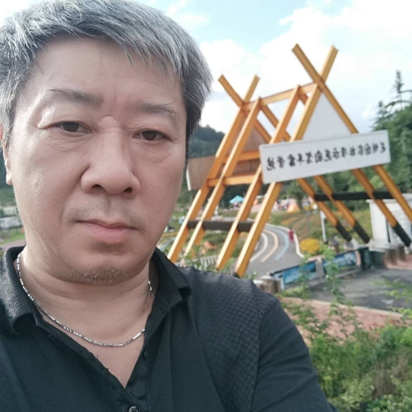 天天向上9的照片