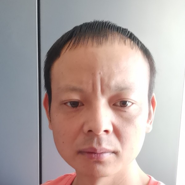 谁深拥往事的照片