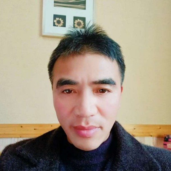 龚伍章的照片