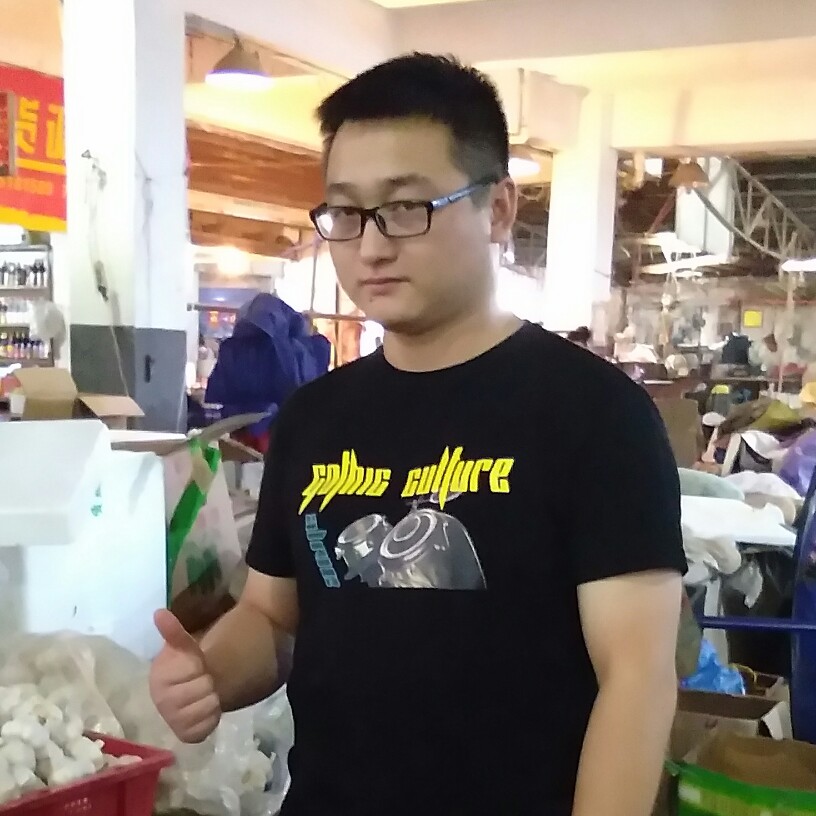 李侯的照片