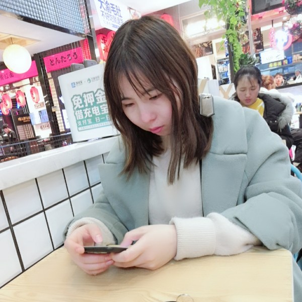 认真对待小刺猬的照片
