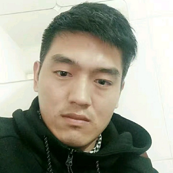 秀发回首执着的照片