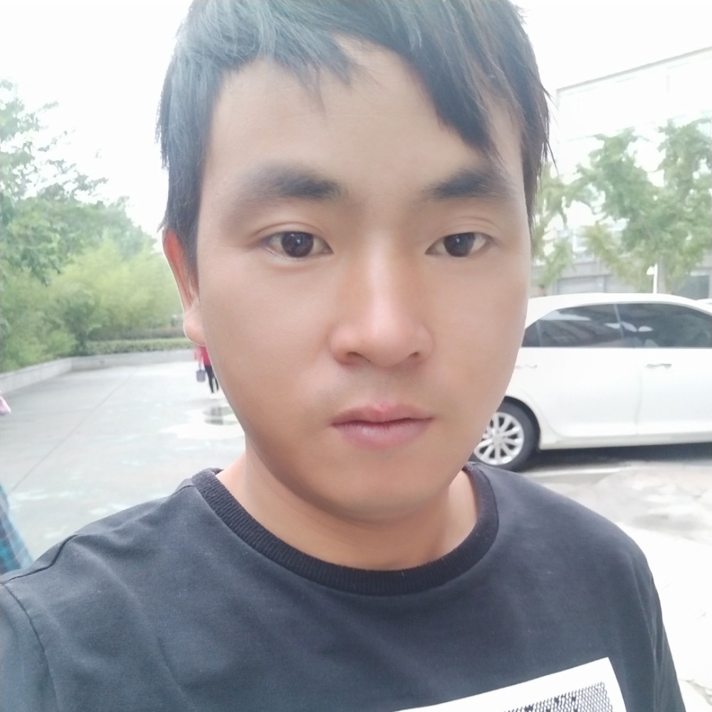 店员漫步健忘的照片