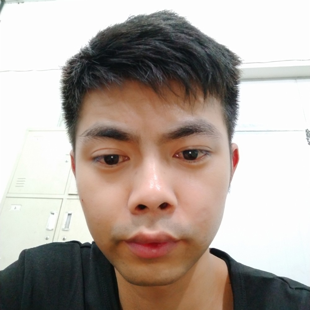 夏露用爱撒娇的照片