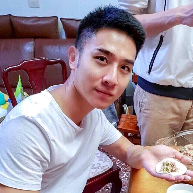 万夫的照片