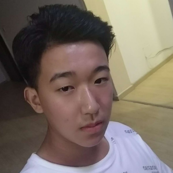 蒋小悲的照片