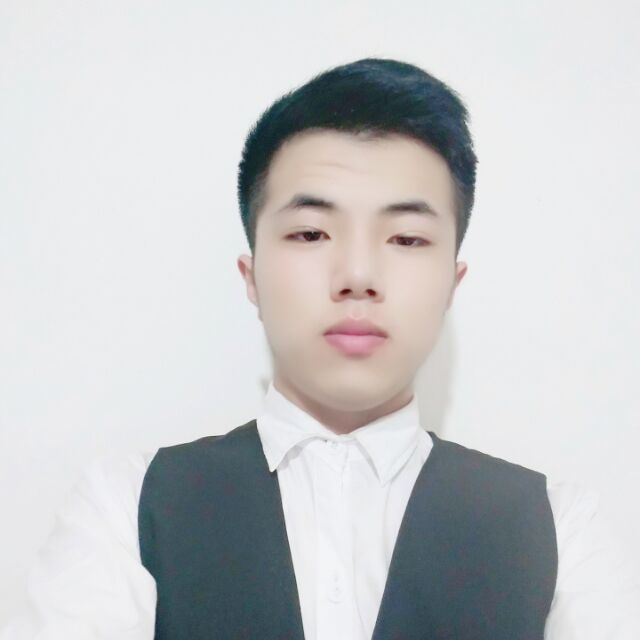 压着我腿毛的照片