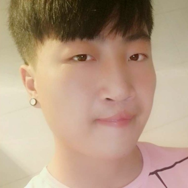 清脆回眸星雨的照片