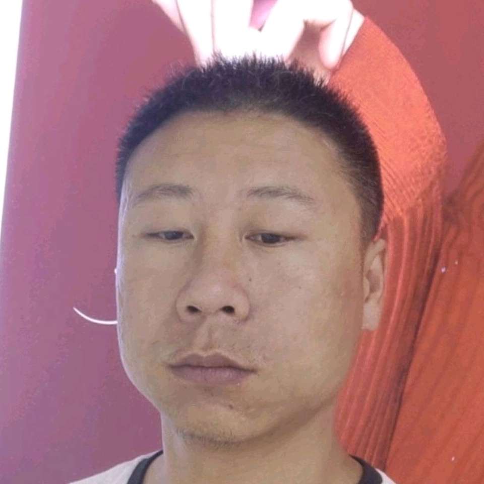 甜蜜迎大白的照片