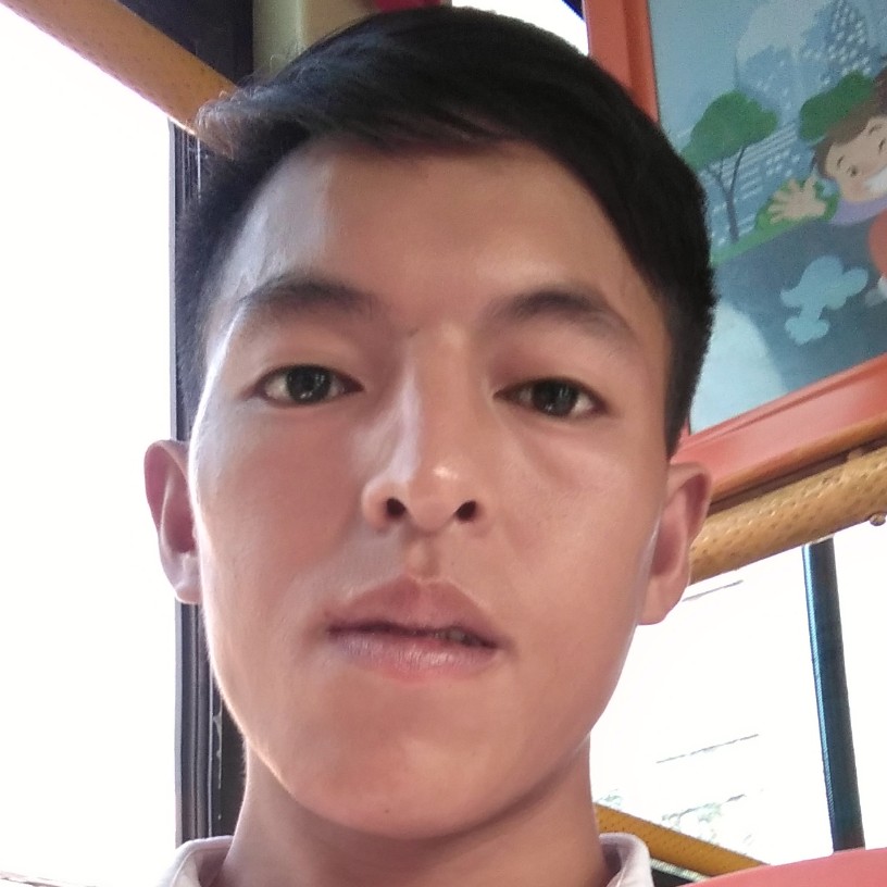 红尘俊秀的照片