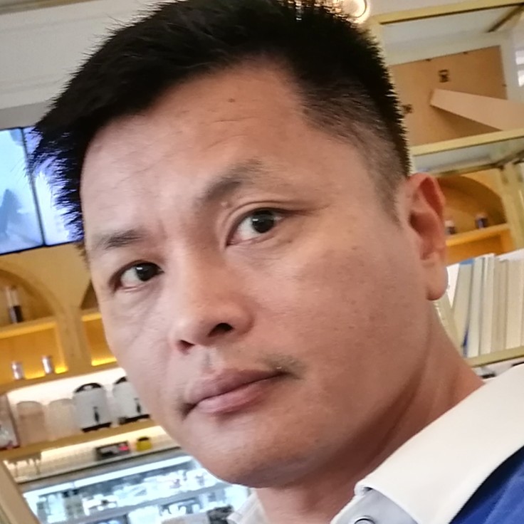 卢光文的照片