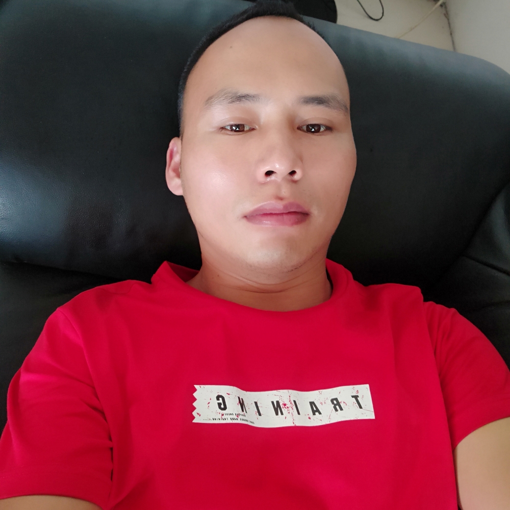 西牛孤独的照片