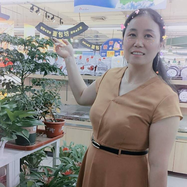 浅落相信爱情的照片