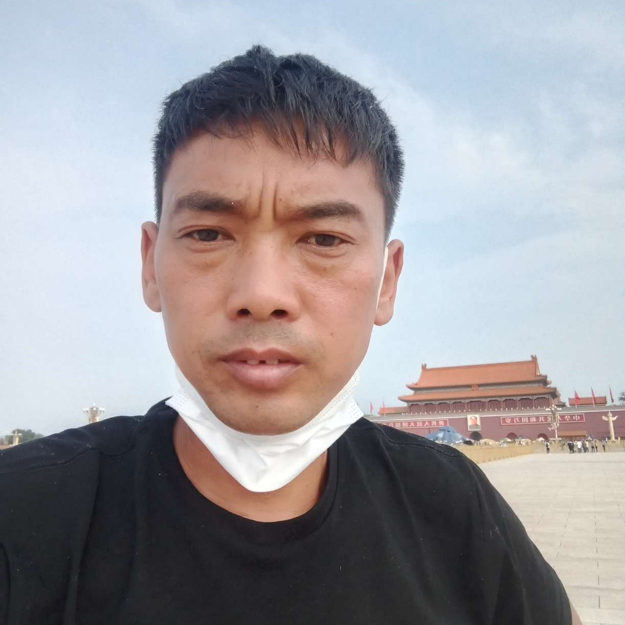 尊云踢踏实的照片