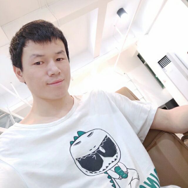 遥远de月亮的照片