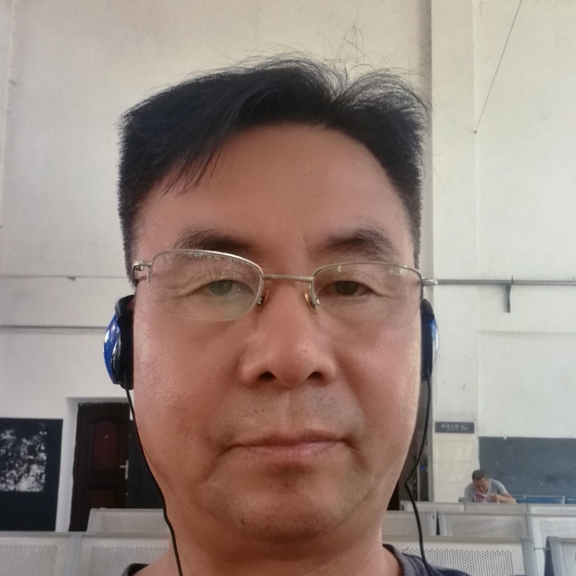 巴海的照片