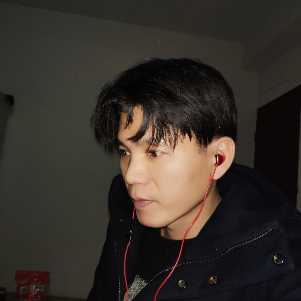 动听的金针菇的照片