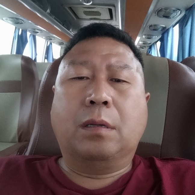 秋羽飞飞的照片