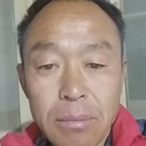 紧张闻云朵的照片