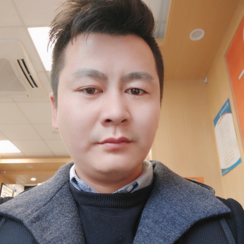 大胆秀发的照片