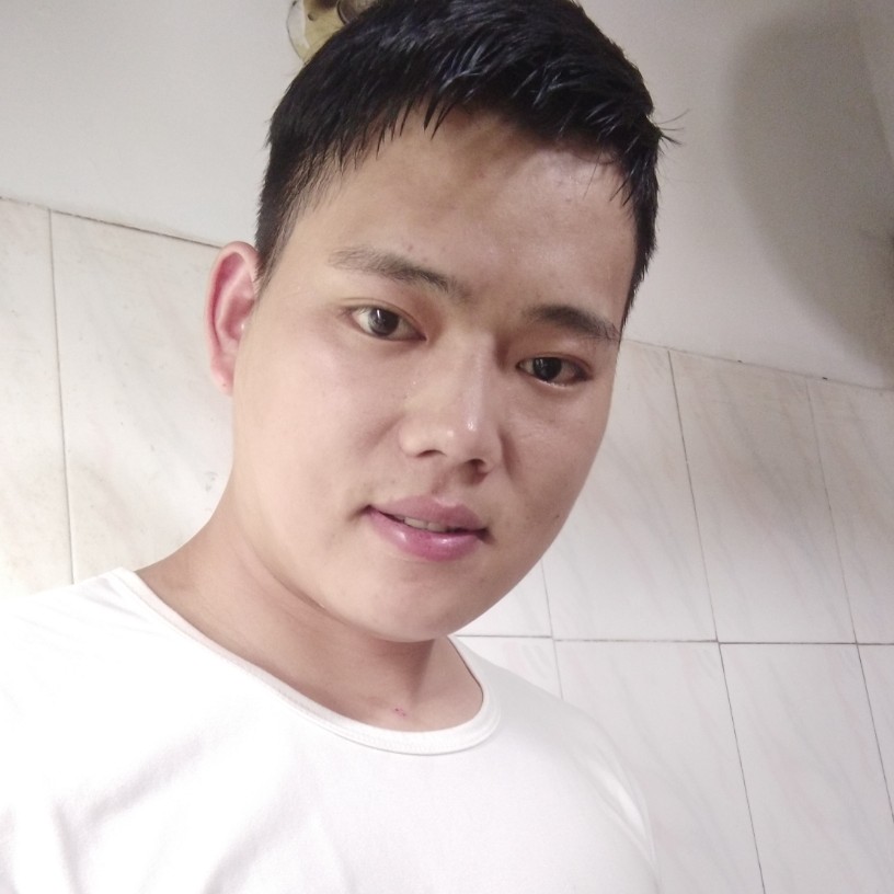 霓裳漫步鲤鱼的照片
