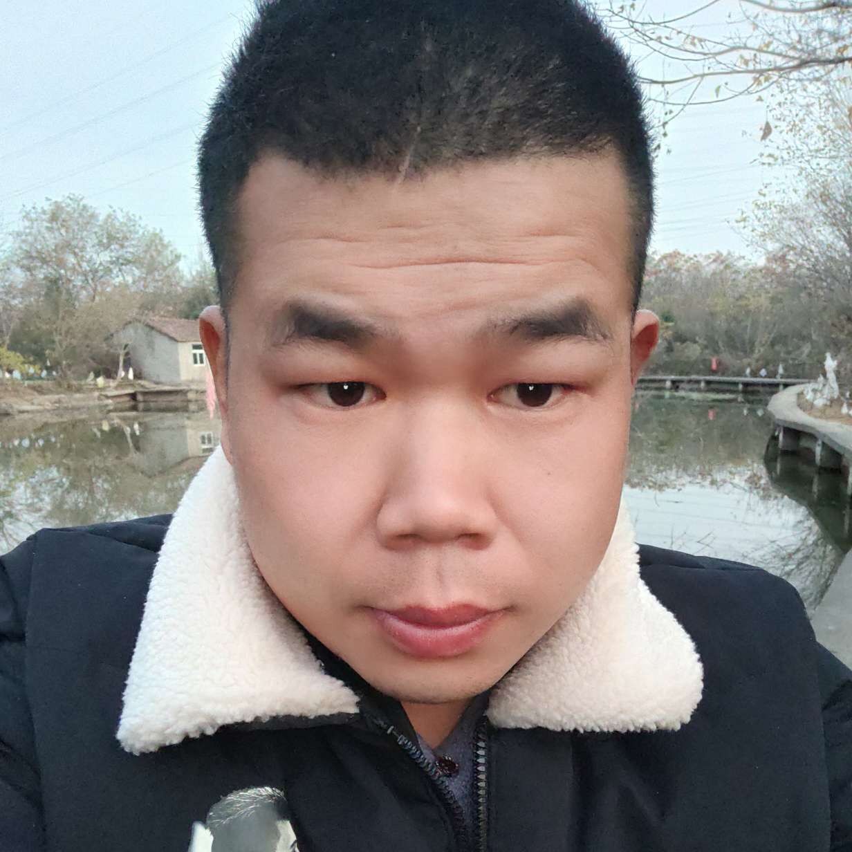 爷卟帅爷拽的照片