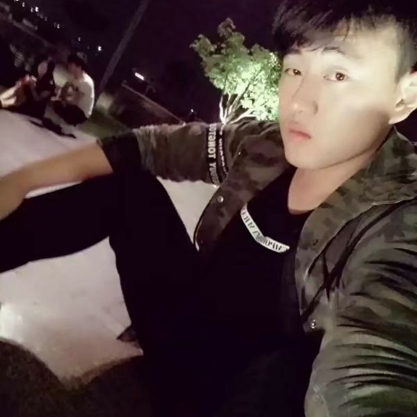 乖乖隆地咚01的照片
