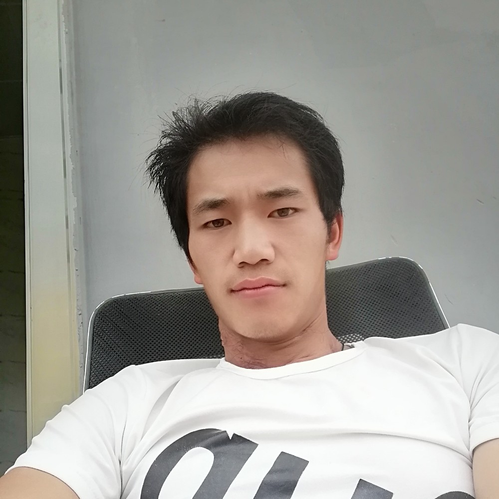 绿草停止纯情的照片