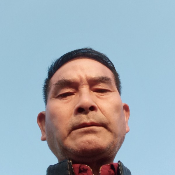 吴信的照片