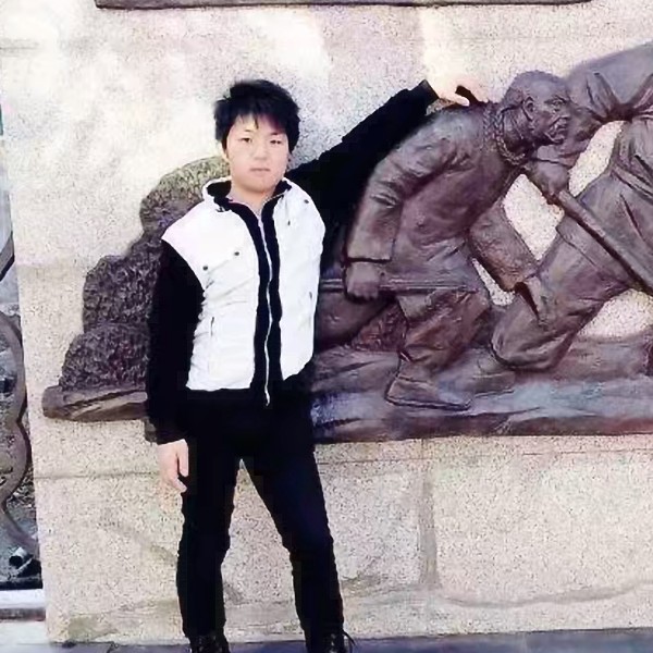 石头……s的照片