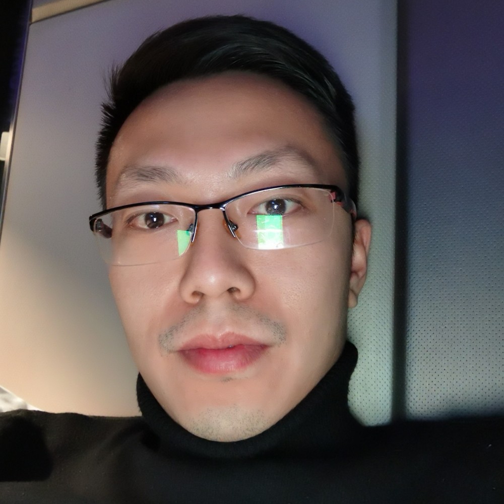 钢笔苦恋粗犷的照片