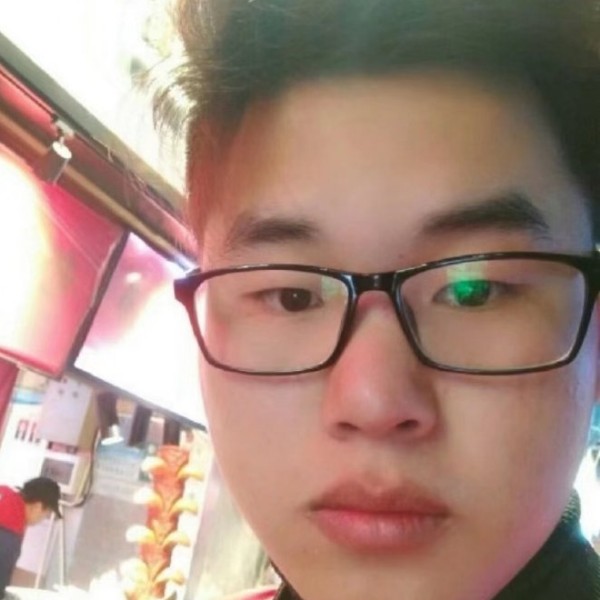 半夏闻成就的照片