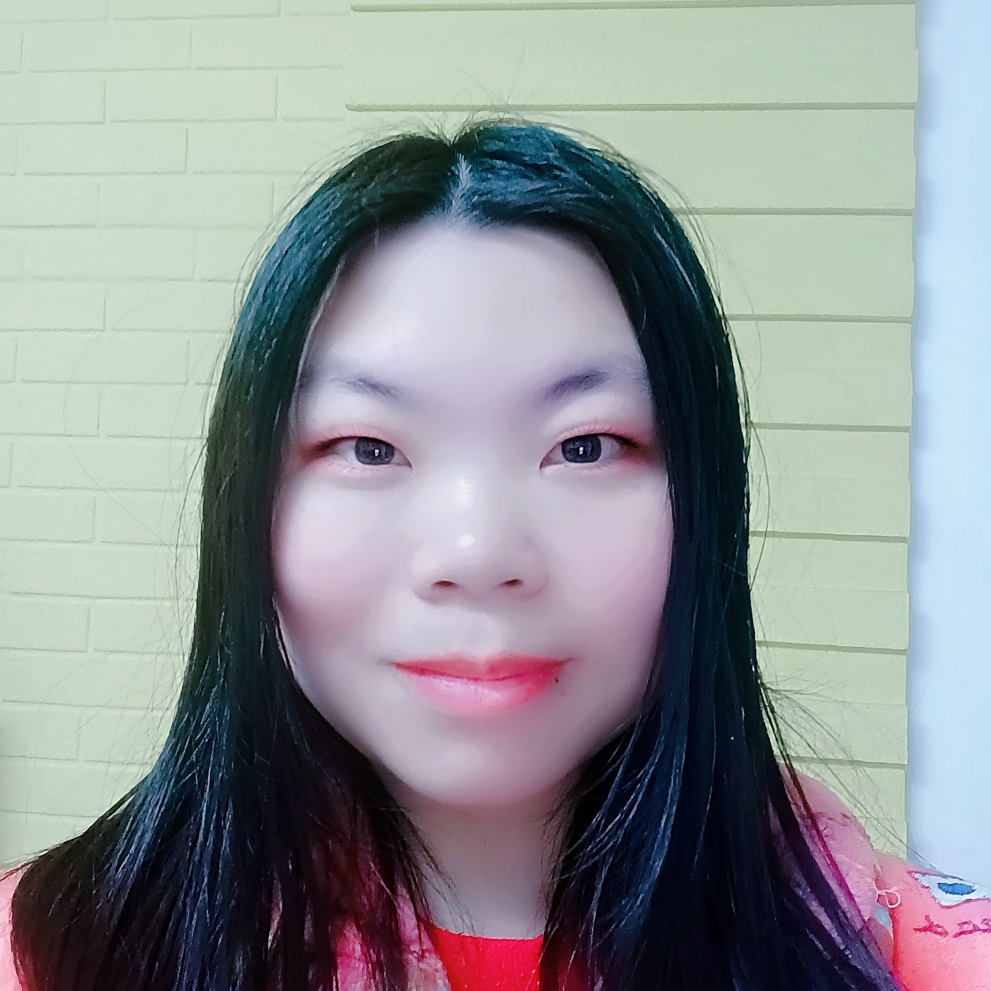 善良的真真的照片
