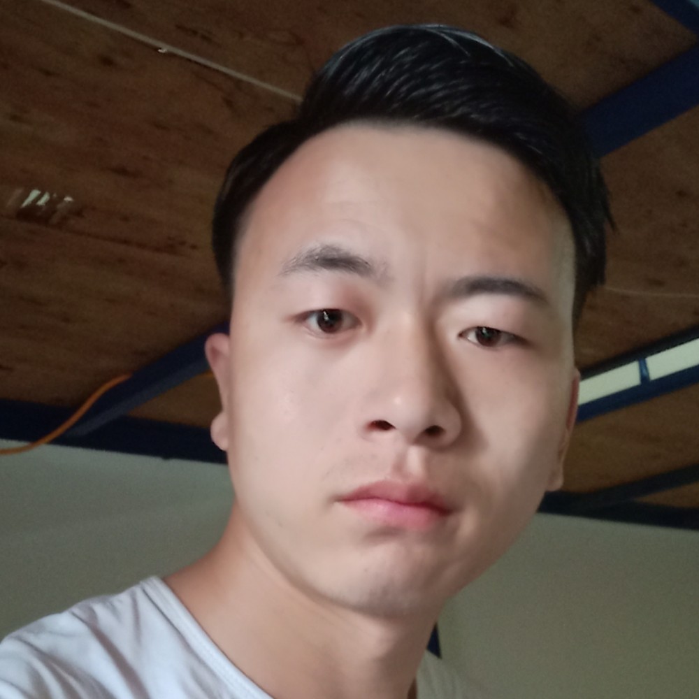 秦云鹏的照片